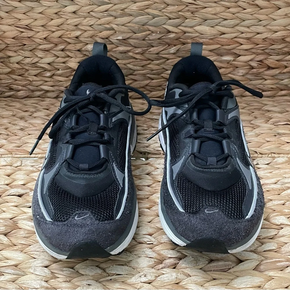 Nike‎ Air Max Bliss Black Gray Womens Size 9